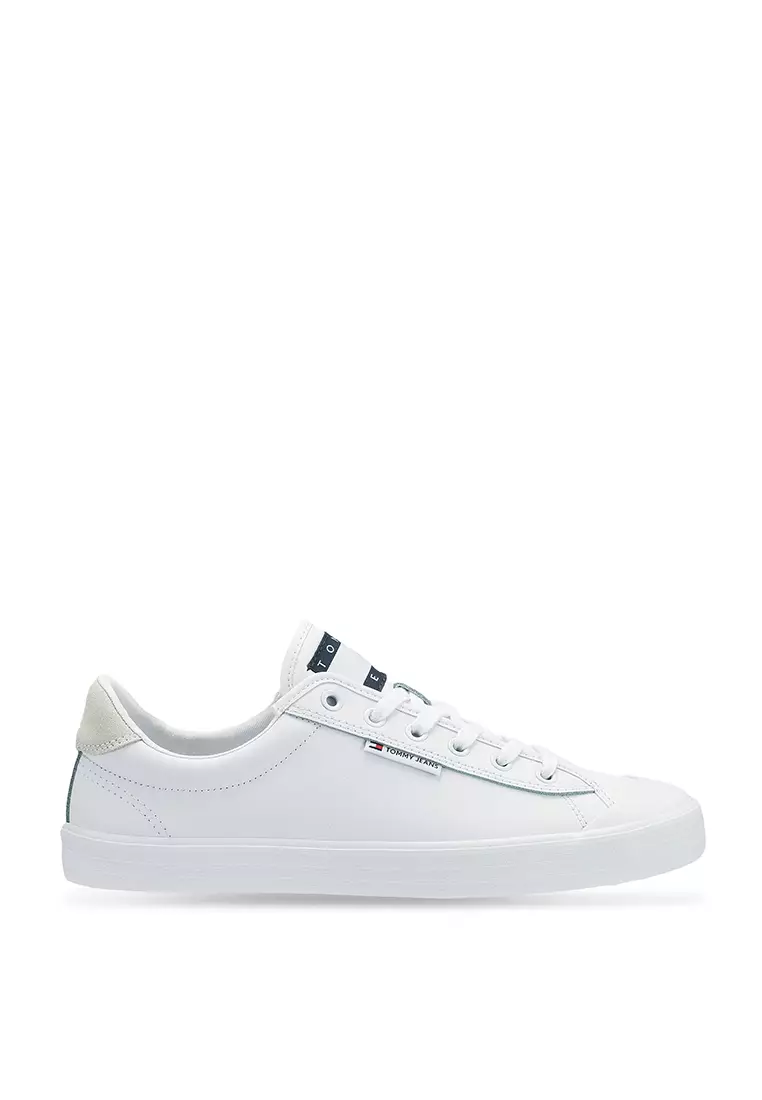 White hilfiger shoes store