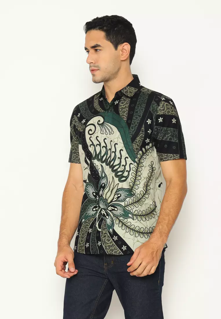 AKSA BATIK PRIA KEMEJA PENDEK HARISH HYUNA