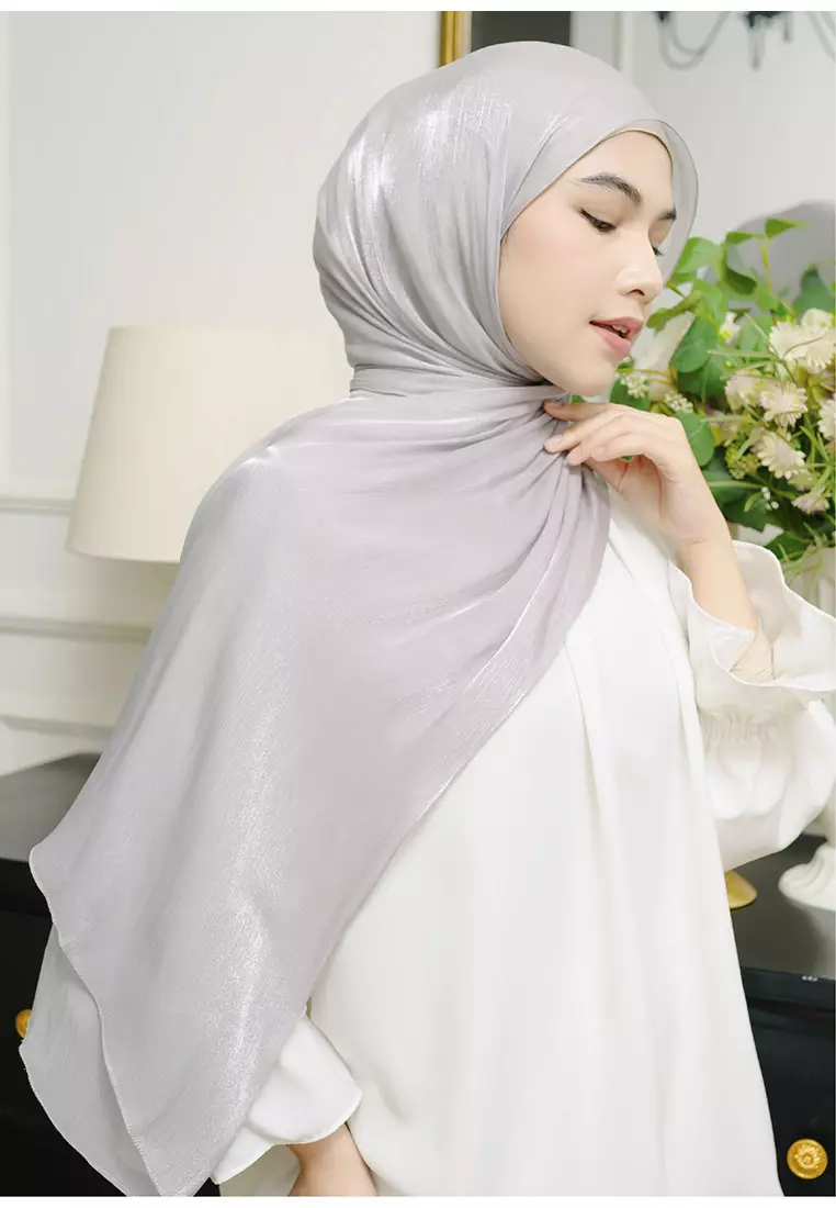 Yora Silk Shawl Ash Grey