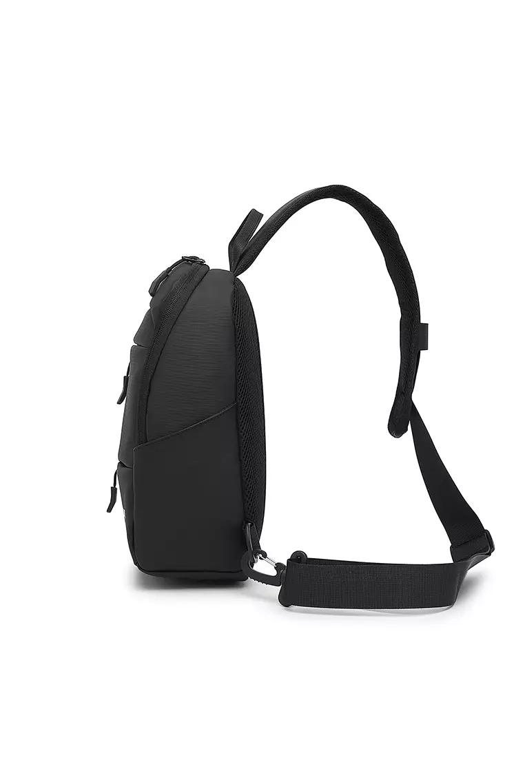 Men's Chest Bag / Sling Bag / Crossbody Bag (Tas Dada / Tas Selempang Pria) - Hitam