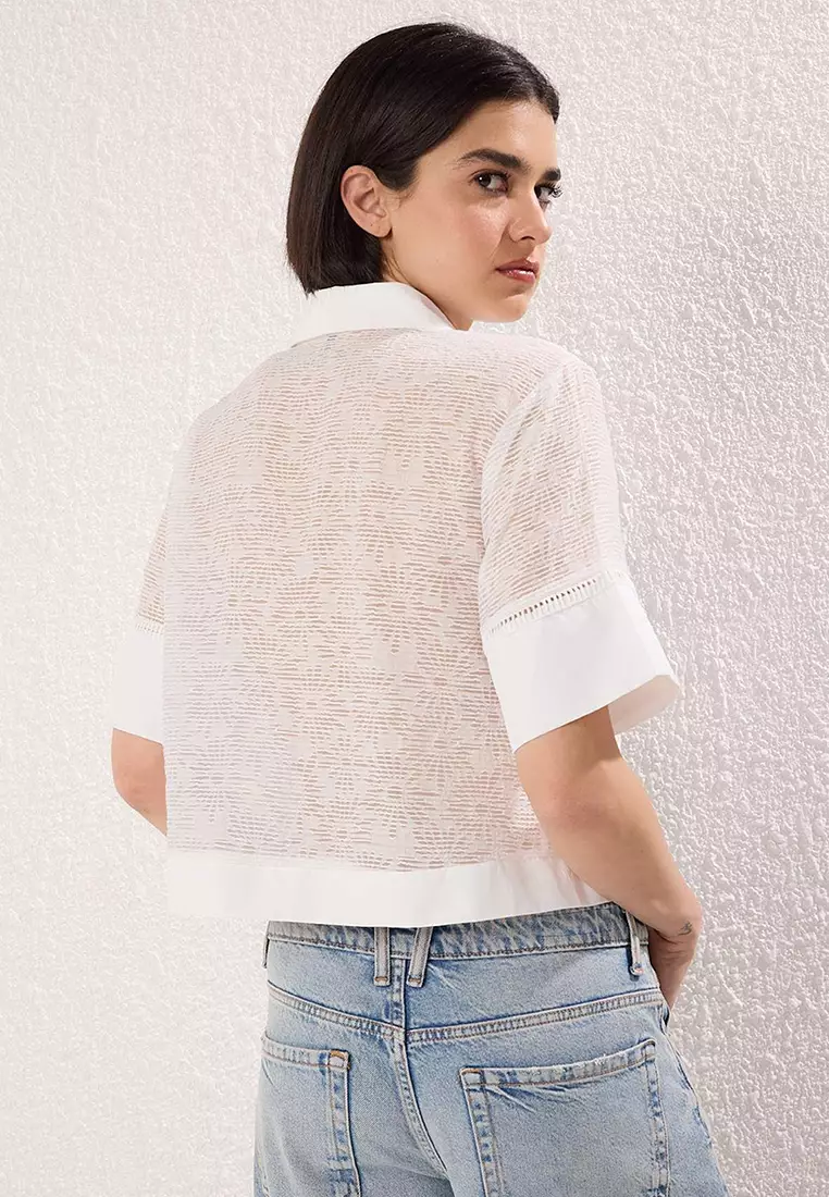 White See-Through Detailed Short Sleeve Crop Shirt Twoss25Go00170