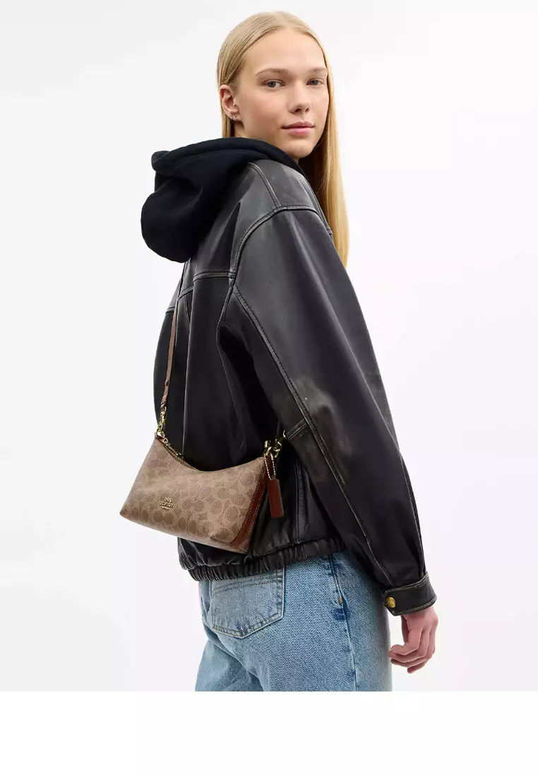 Caitlin Shoulder Bag In Signature Canvas