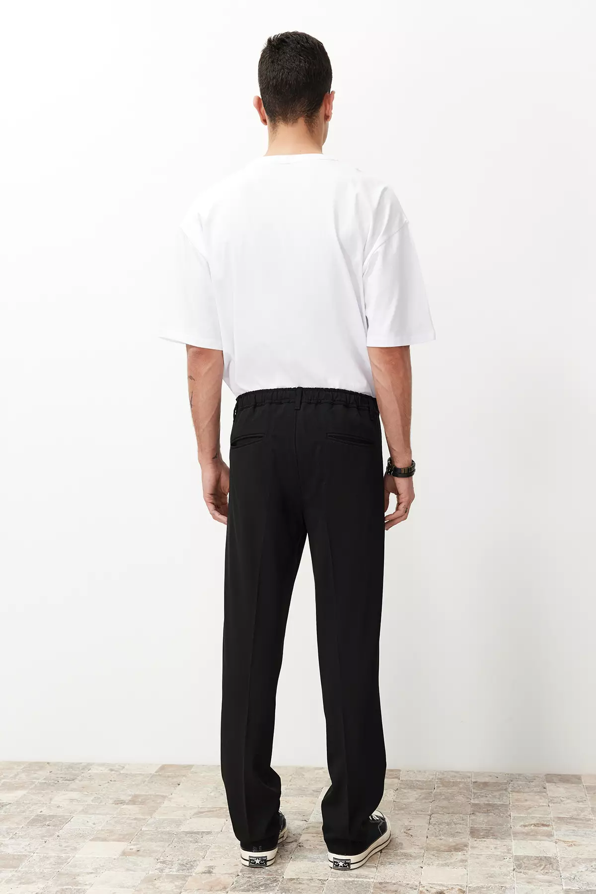 Baggy-Fit Classic Trousers