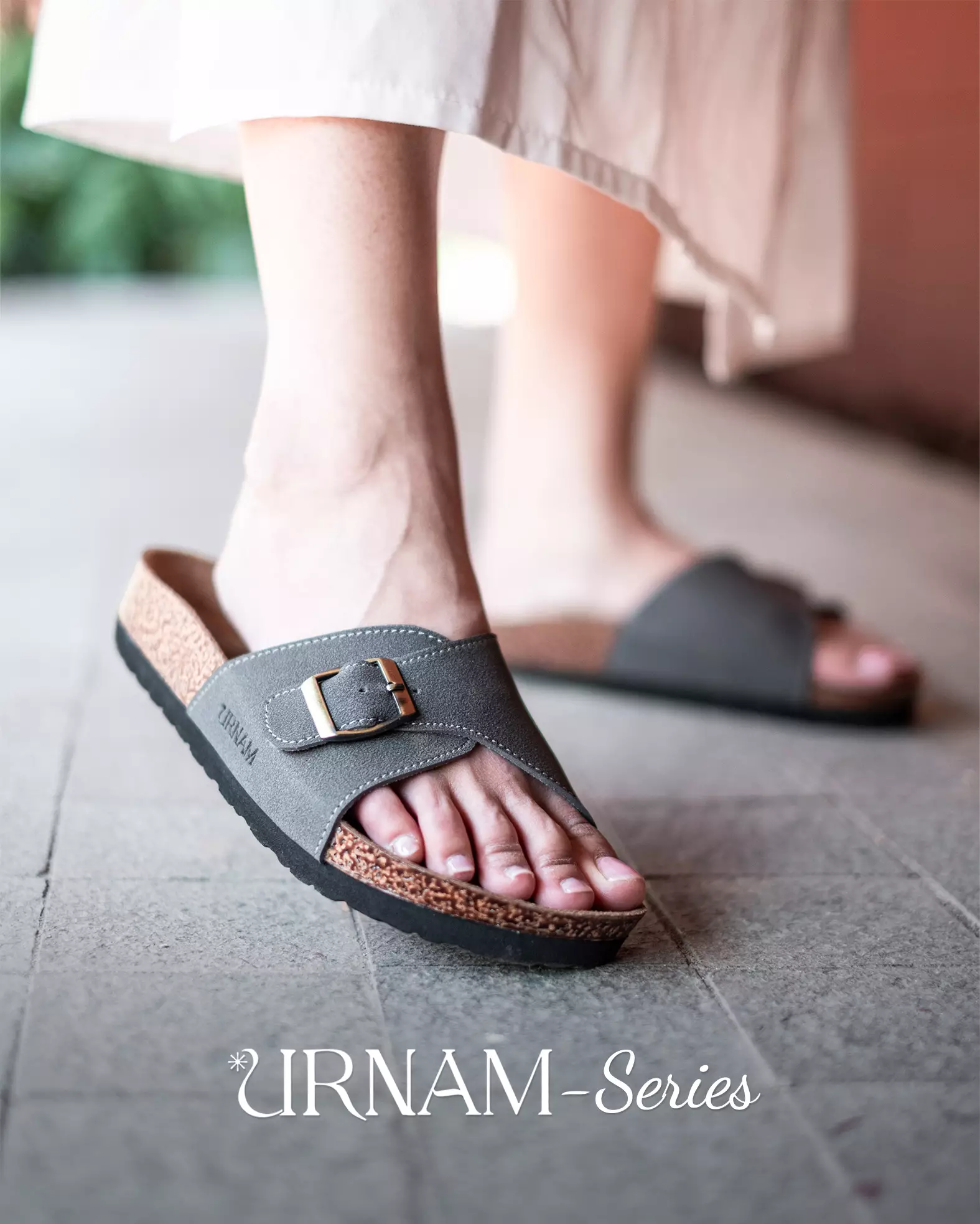 Urnam Sandal Slop Wanita Flat Kasual Nyaman Grey