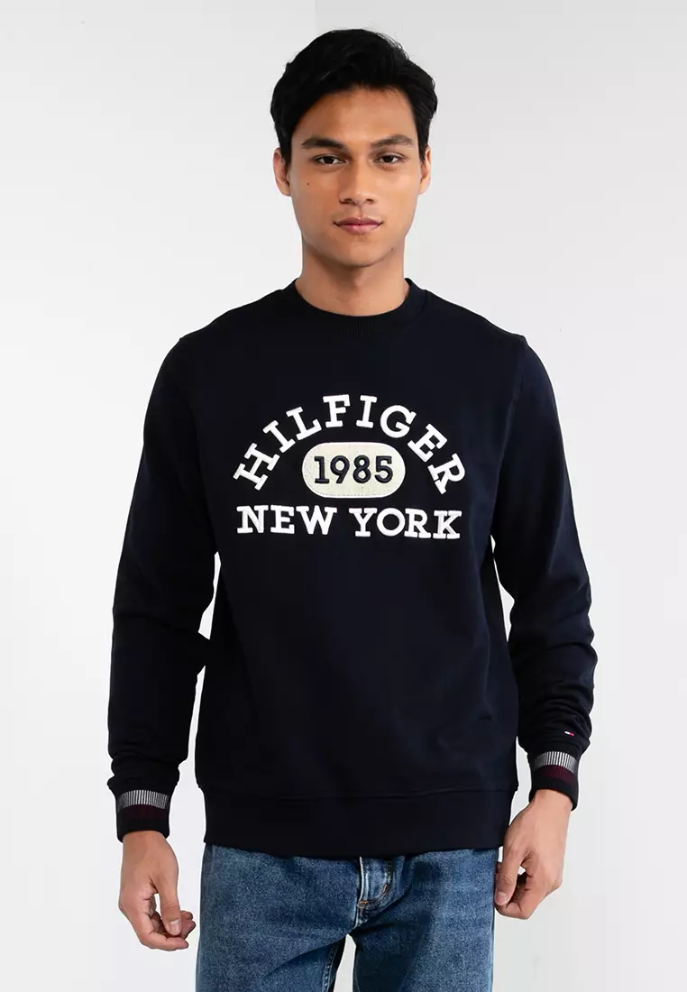 Tommy hilfiger sale logo sweatshirt