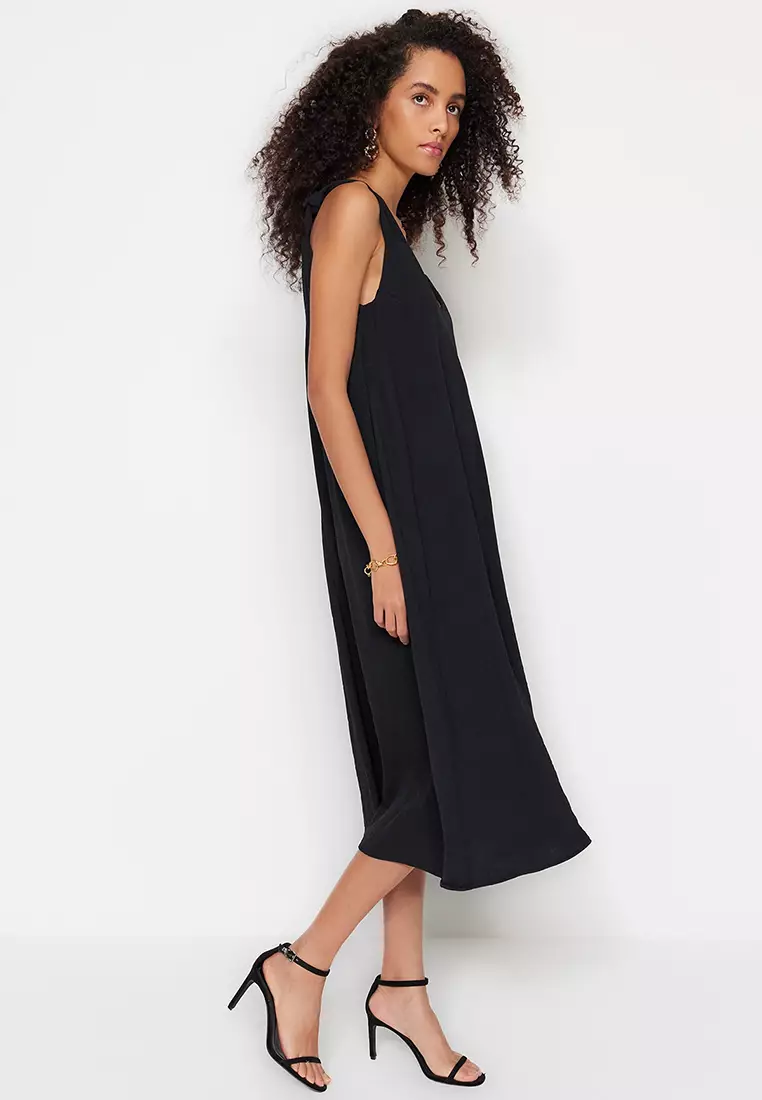 Relaxed Cut Midi Woven Dress