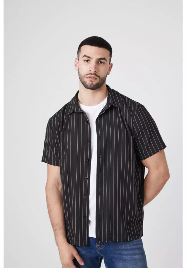 Forever 21 hotsell button down shirt