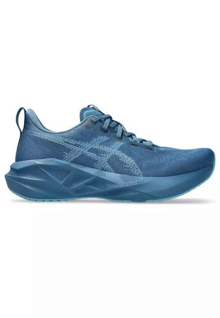Men NOVABLAST 5 Running Shoes