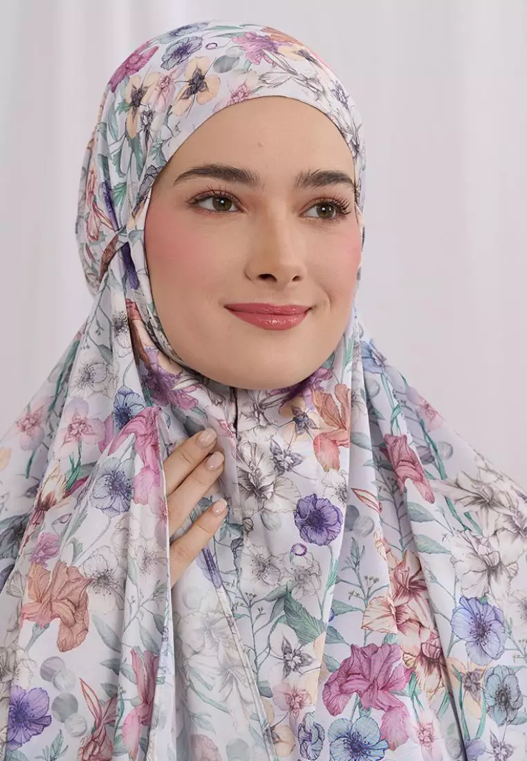 Arabela Anggun Maxi Mukena