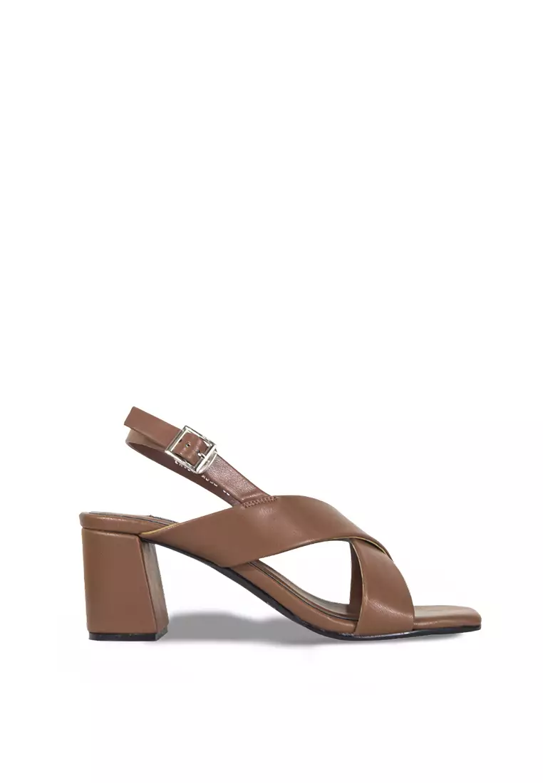 Discount on Zanea Shoes  shoes - SKU: Dolores Sandals