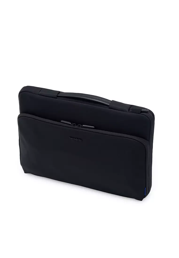 TRAVEL ESS. TECH LAPTOP SLEEVE+HANDLE 16" - BLACK