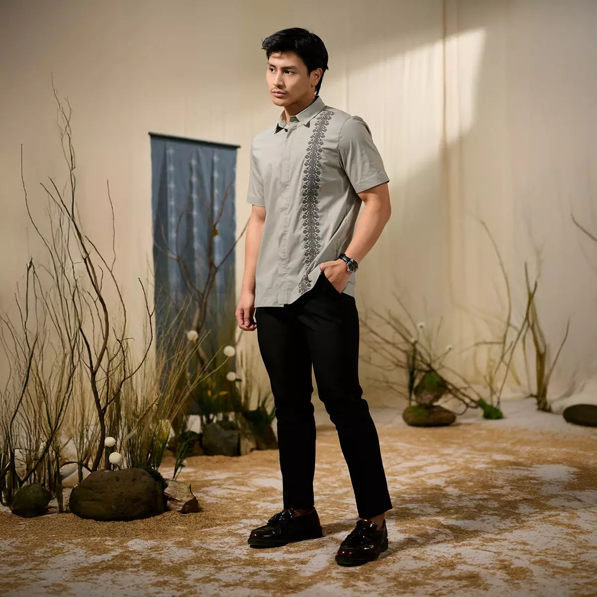 [Raya Collection] ZM Zaskia Mecca - Bardha Kemeja Pria Ash Brown | Jejak Teduh Series Arta Pusaka | Koleksi Ramadhan Series