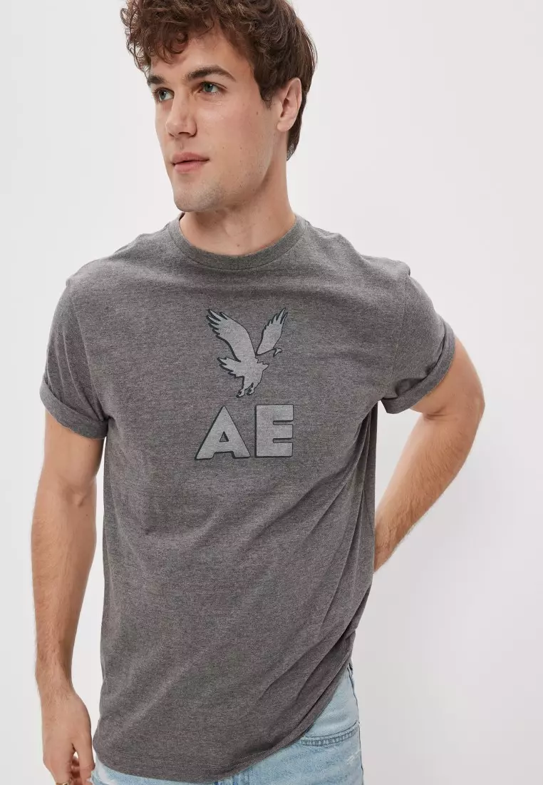 american eagle gray shirt