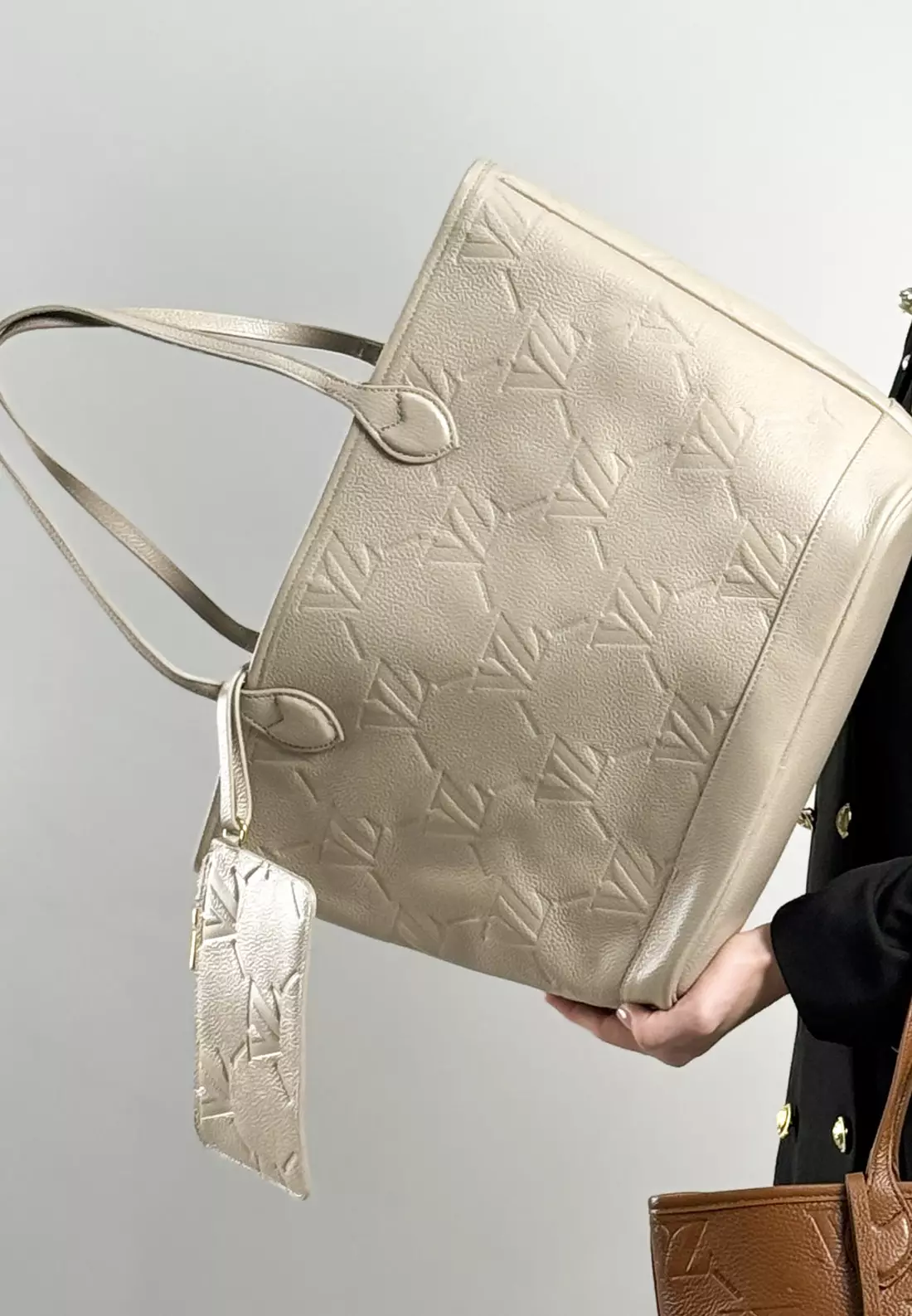 VZ Hop On Bag - Large