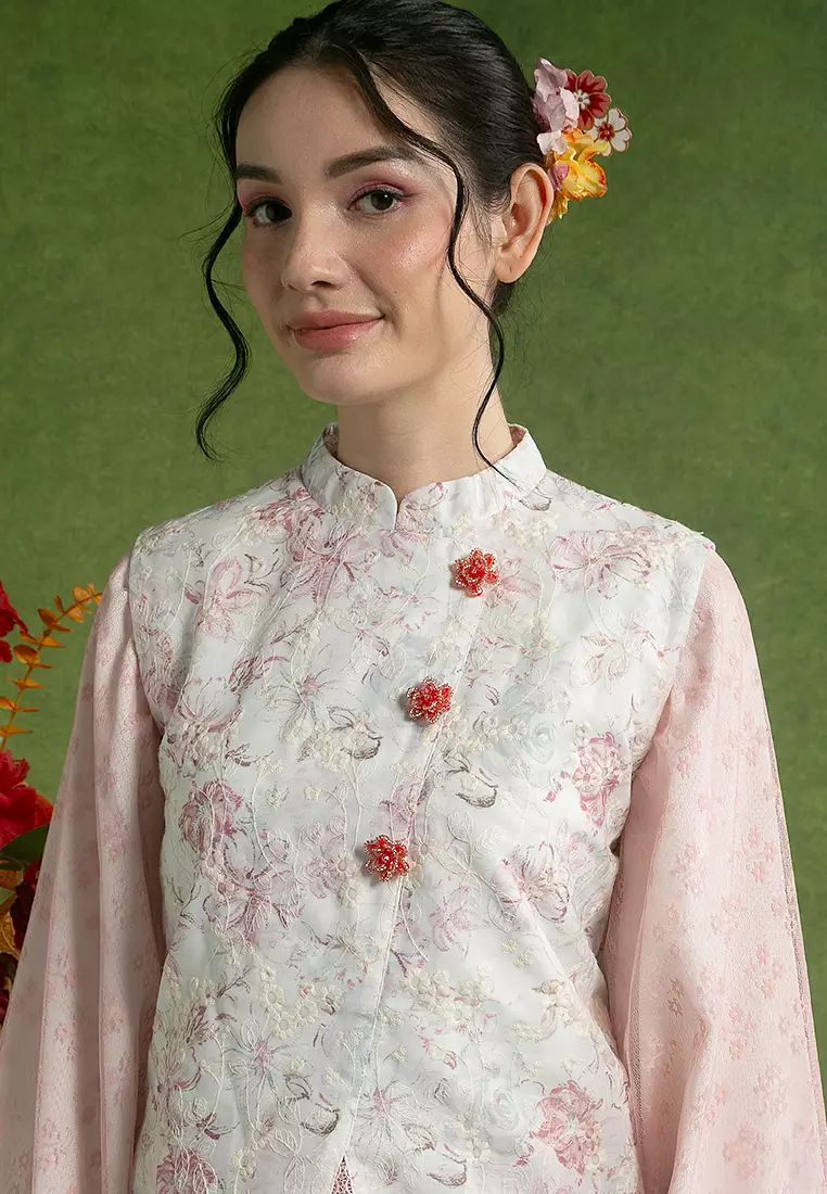 Hana Kurung Modern Embroidered Set
