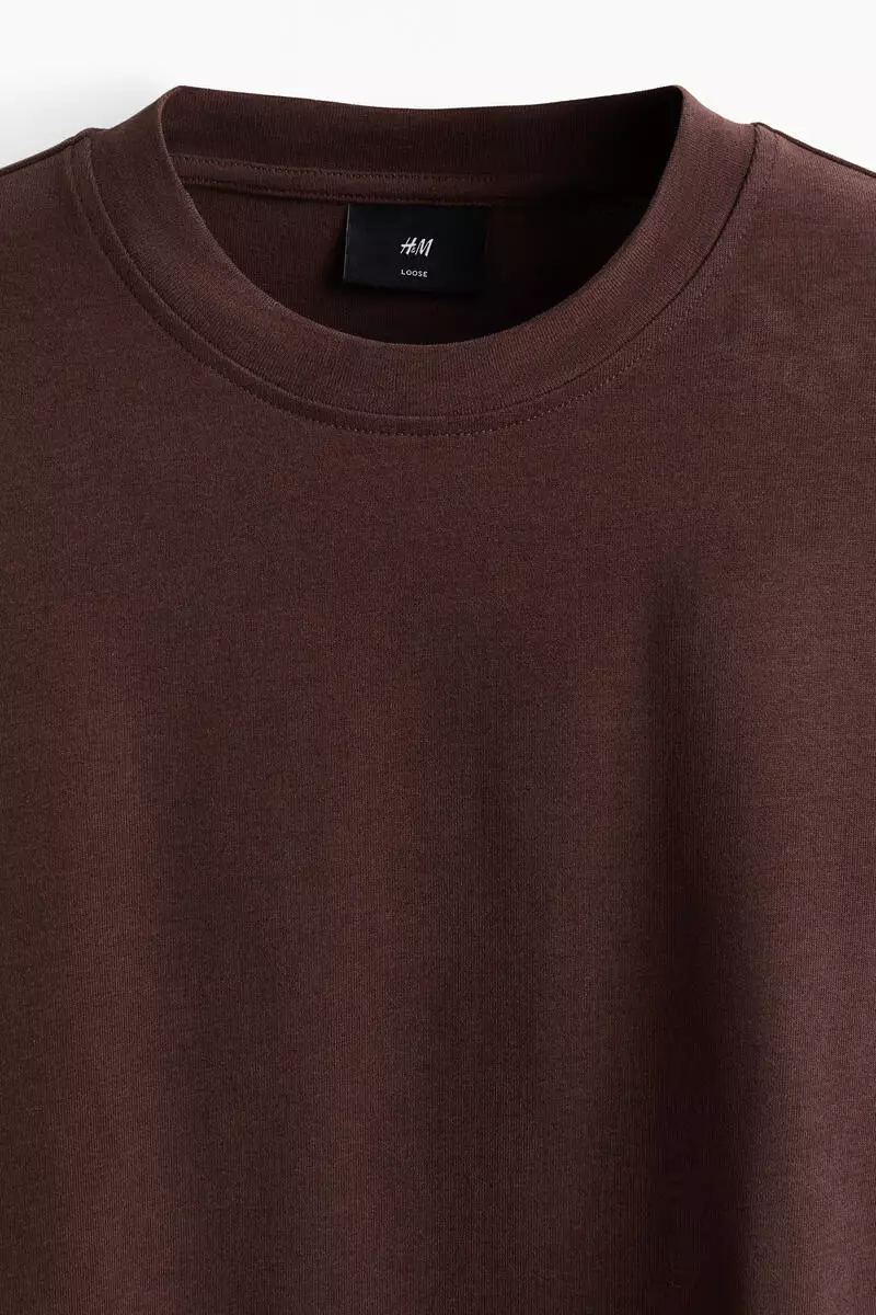 Loose Fit Boxy-style T-shirt