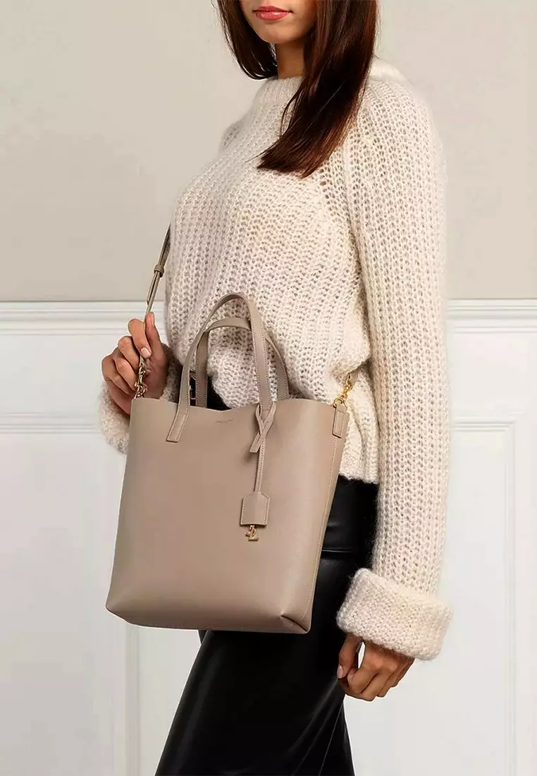 Toy In Supple Leather Tote Bag in Dark Beige