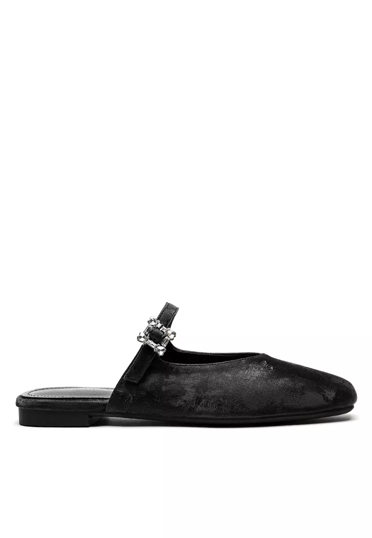 Discount on Twenty Eight Shoes  shoes - SKU: Rhinestone Buckle Strap Flat Mules Ww1519-10