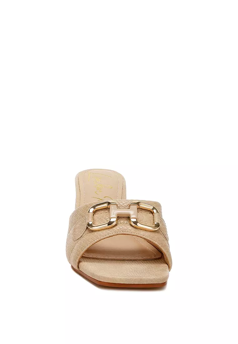 Sandal Motif Ular Detail Horsebit Krem