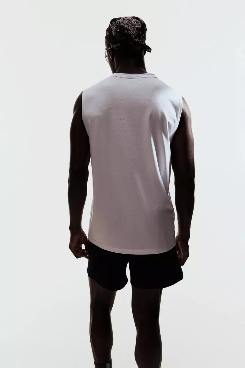 Regular Fit Sports vest top with DryMove™