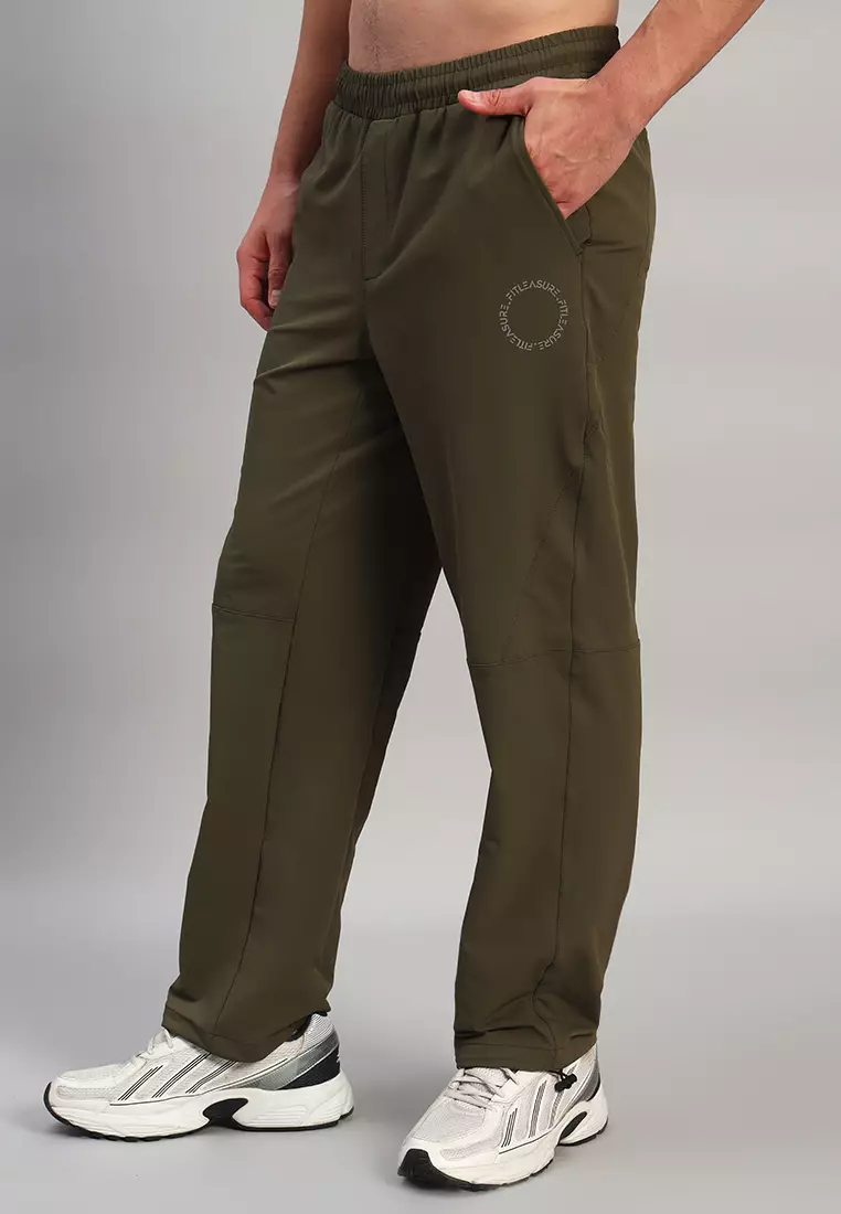 Men’s Performance Cargo Joggers
