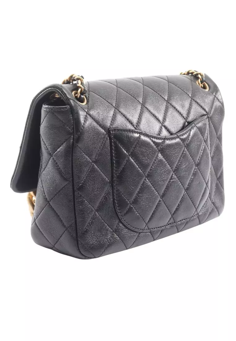 Pre-Loved Chanel Cc Quilted Lambskin Contrast Stitch Single Flap