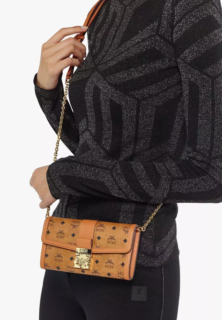 Tracy Chain Wallet in Visetos