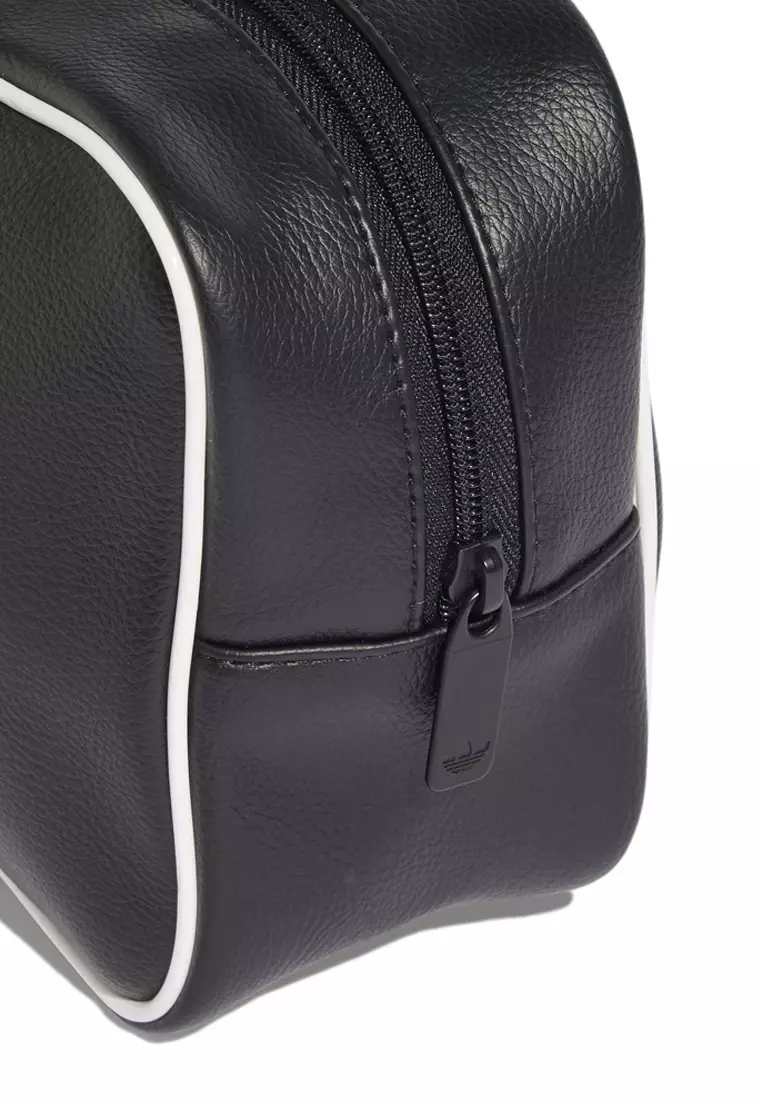 Adicolor Elongated Airliner Bag