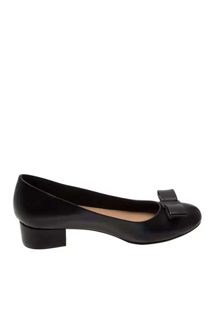 Discount on Fioni  shoes - SKU: Grace Low Block Heel