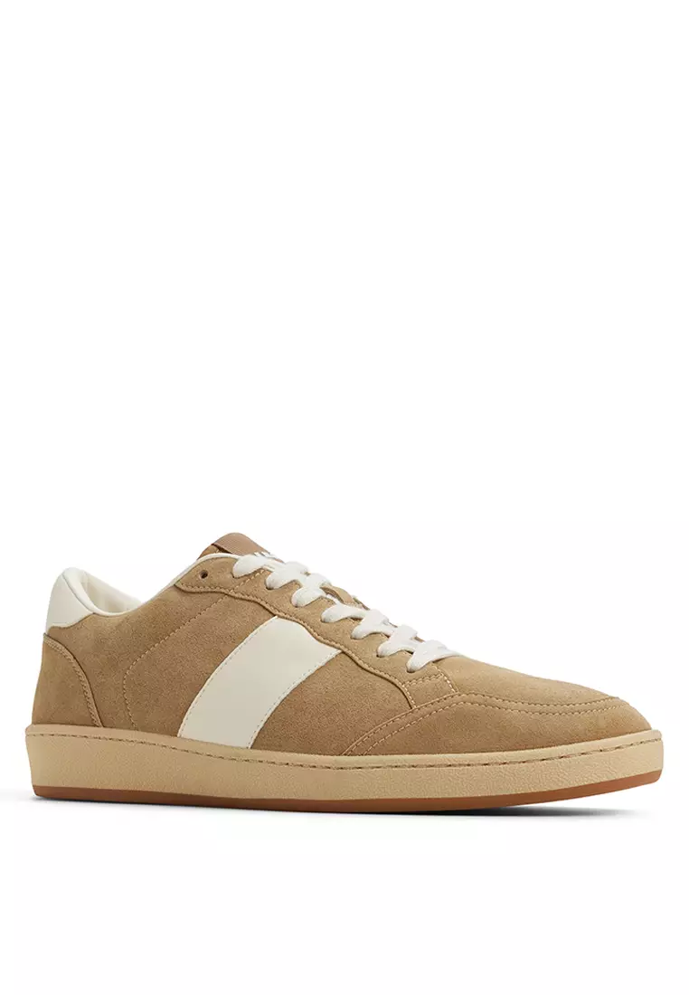 Roscoe Sneakers