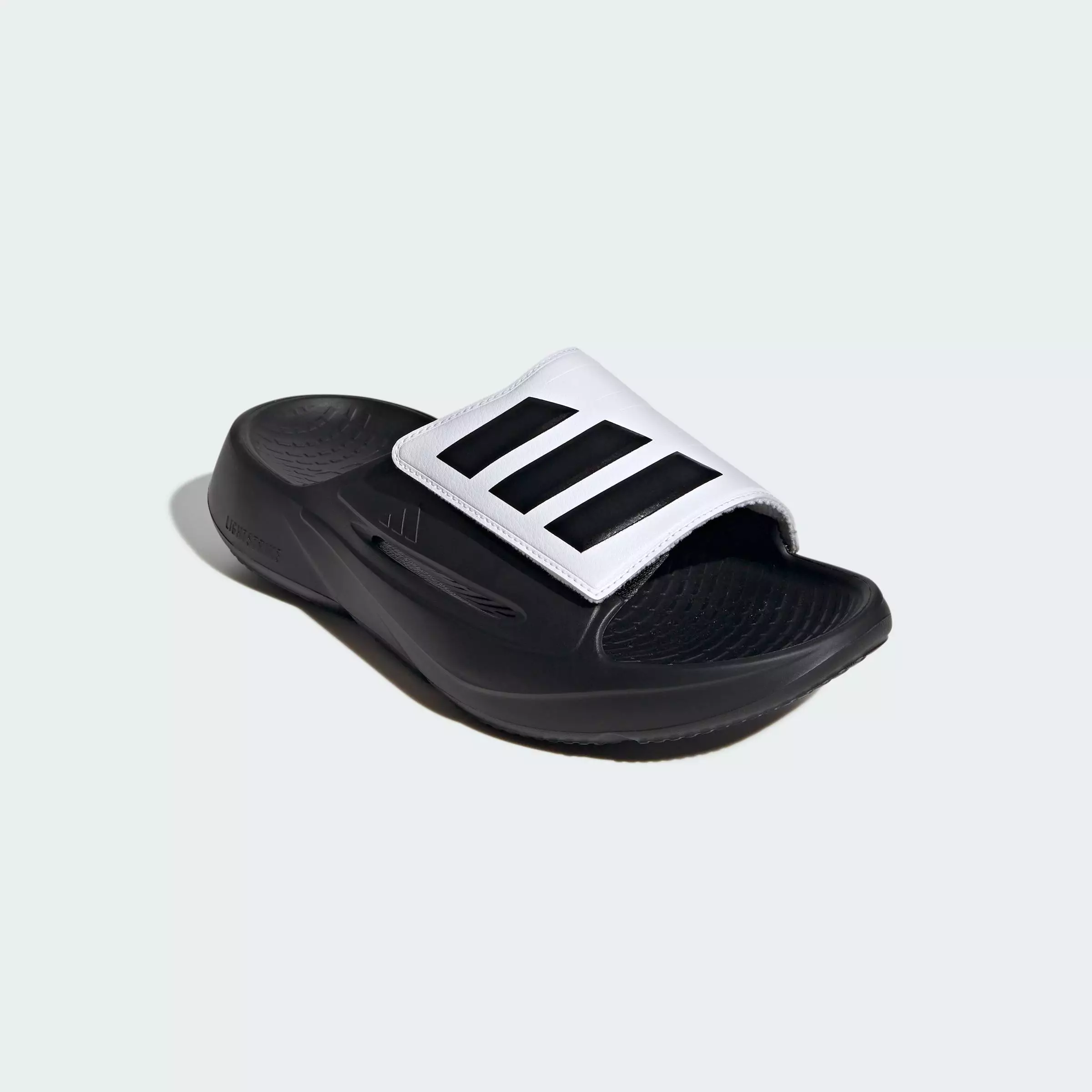 Lifestyle Lightblaze Slides Unisex Black JS3588