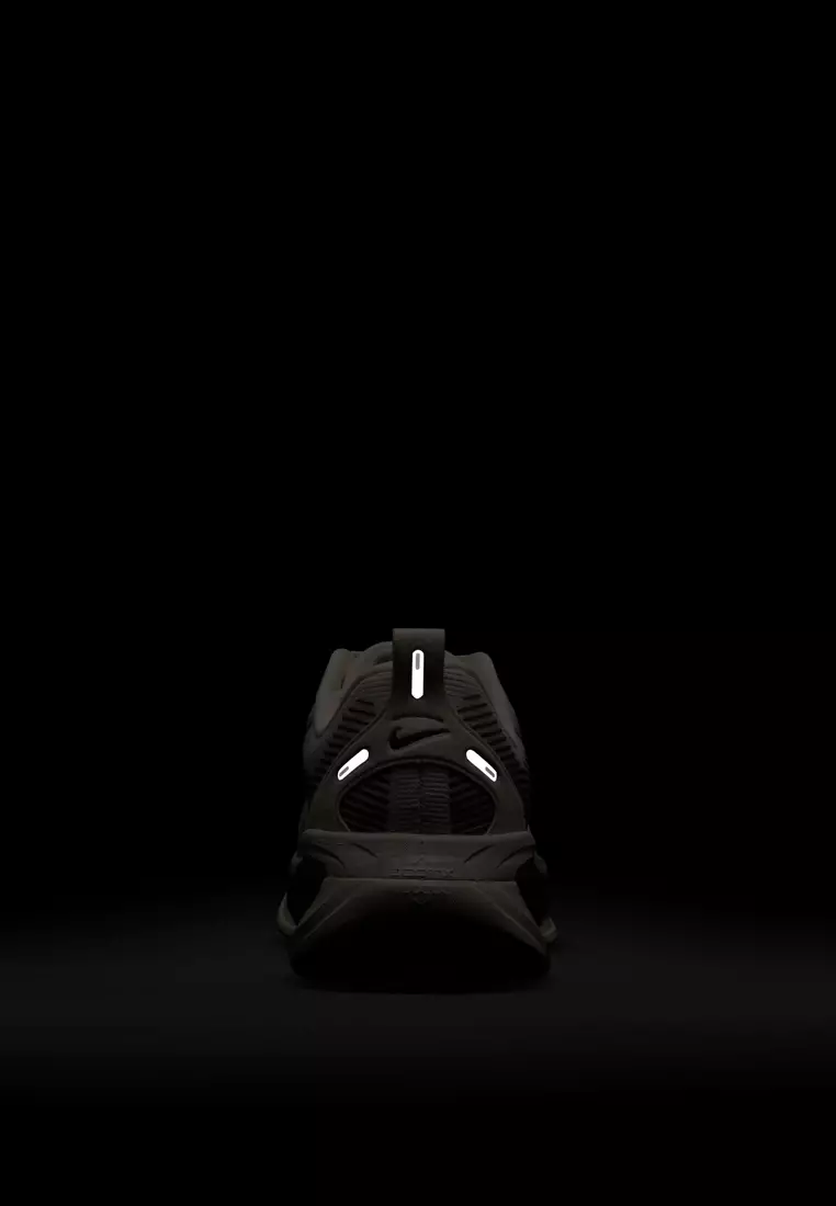 Vomero 18 Road Running Shoes