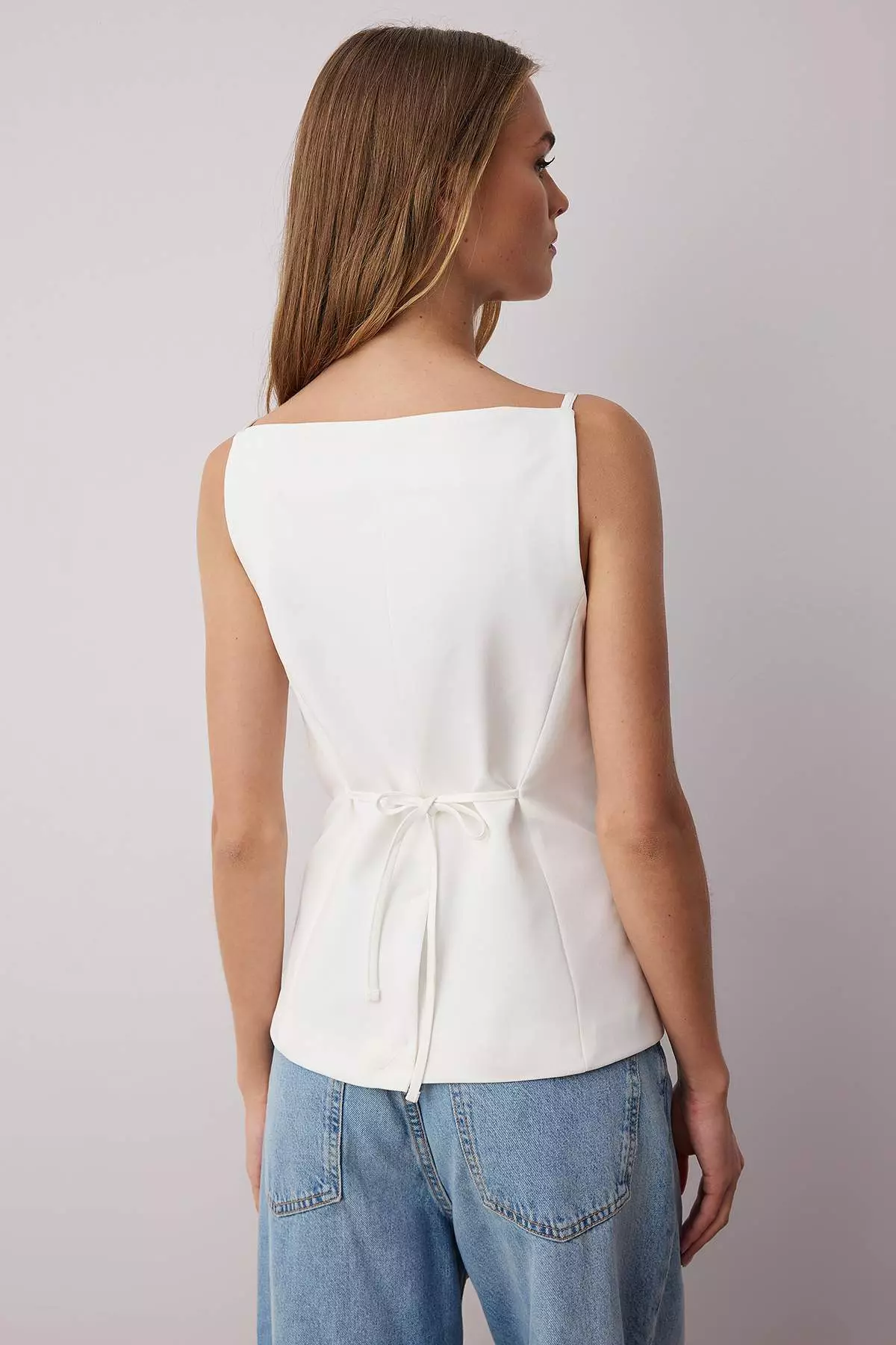 White Regular Size Strap Fitted Vest