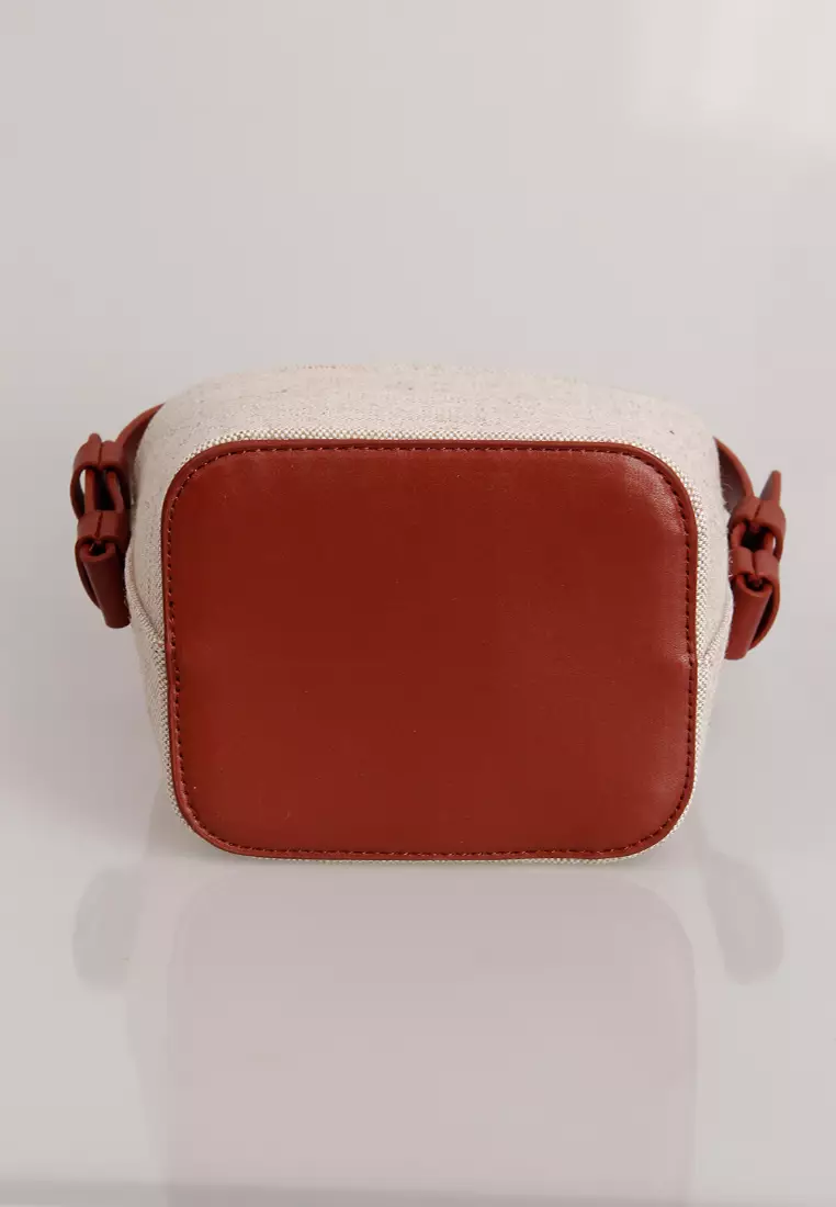 Simple Drawstring Canvas Bucket Bag CA090907