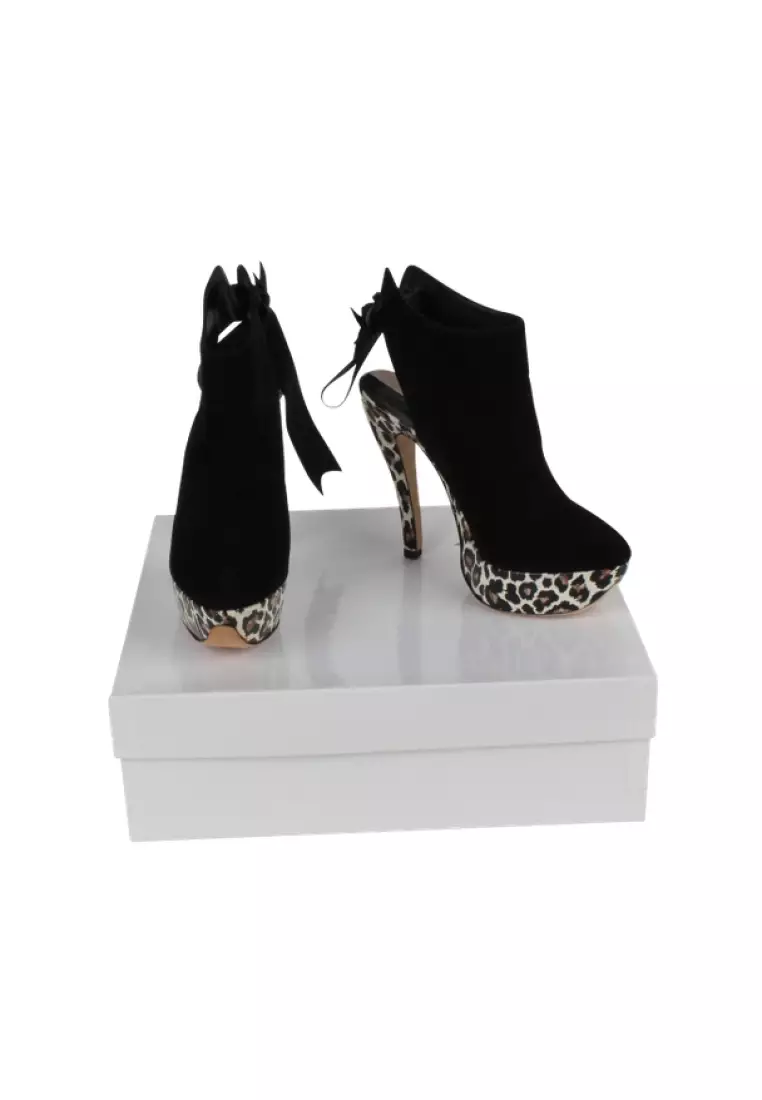Designer leopard pumps clearance