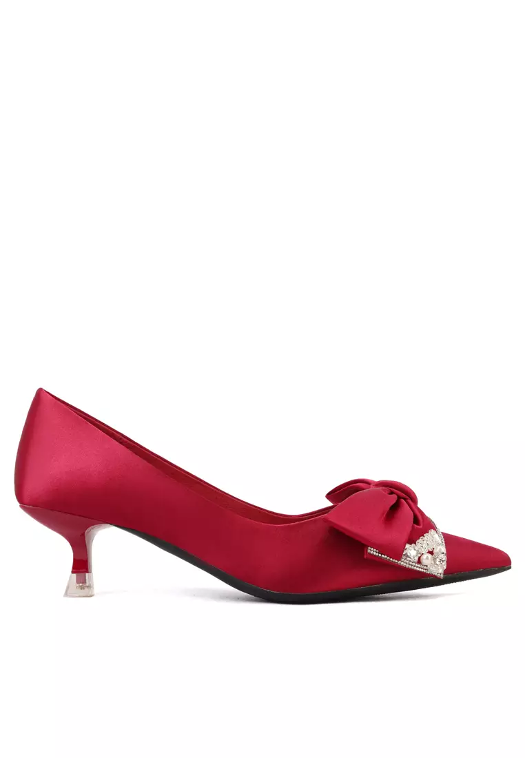 Red mid deals heel pumps