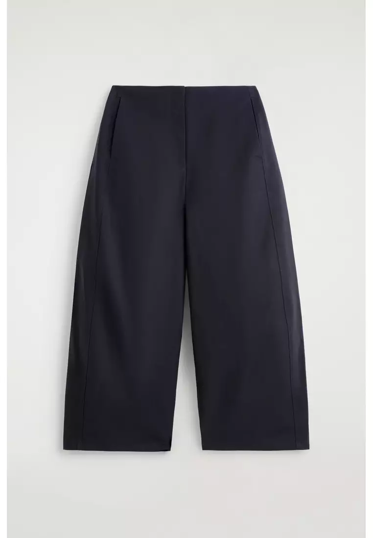 CROPPED BARREL-LEG COTTON TROUSERS