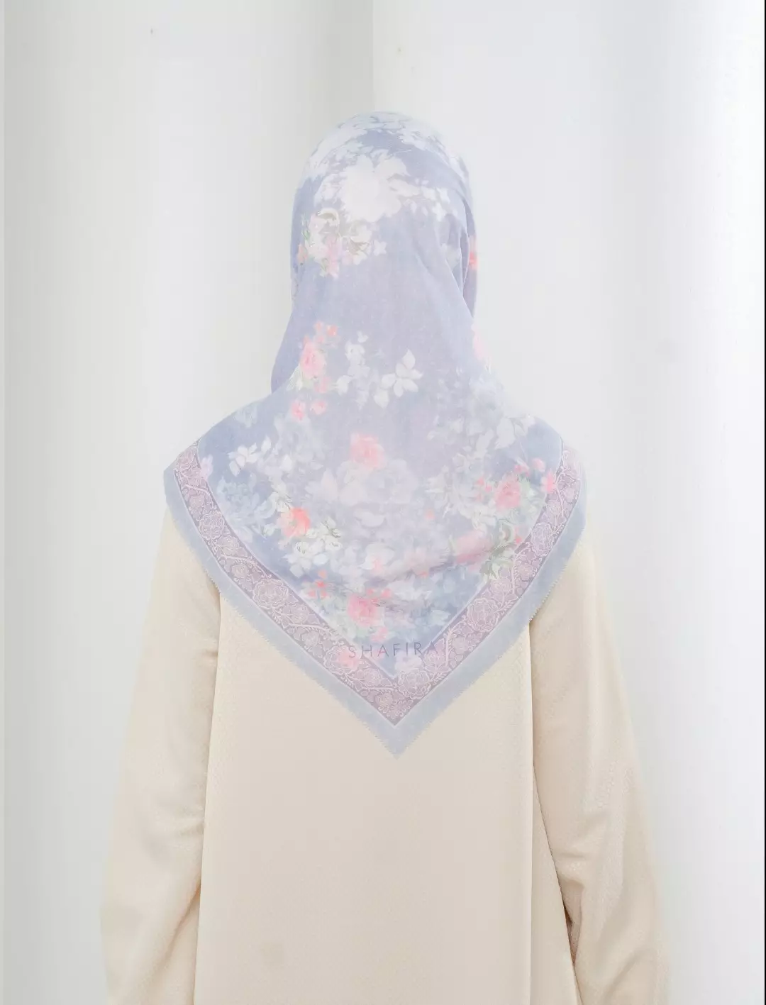 Linzy Printed Scarf Monacron Blue | Hijab Kerudung Segi Empat Motif