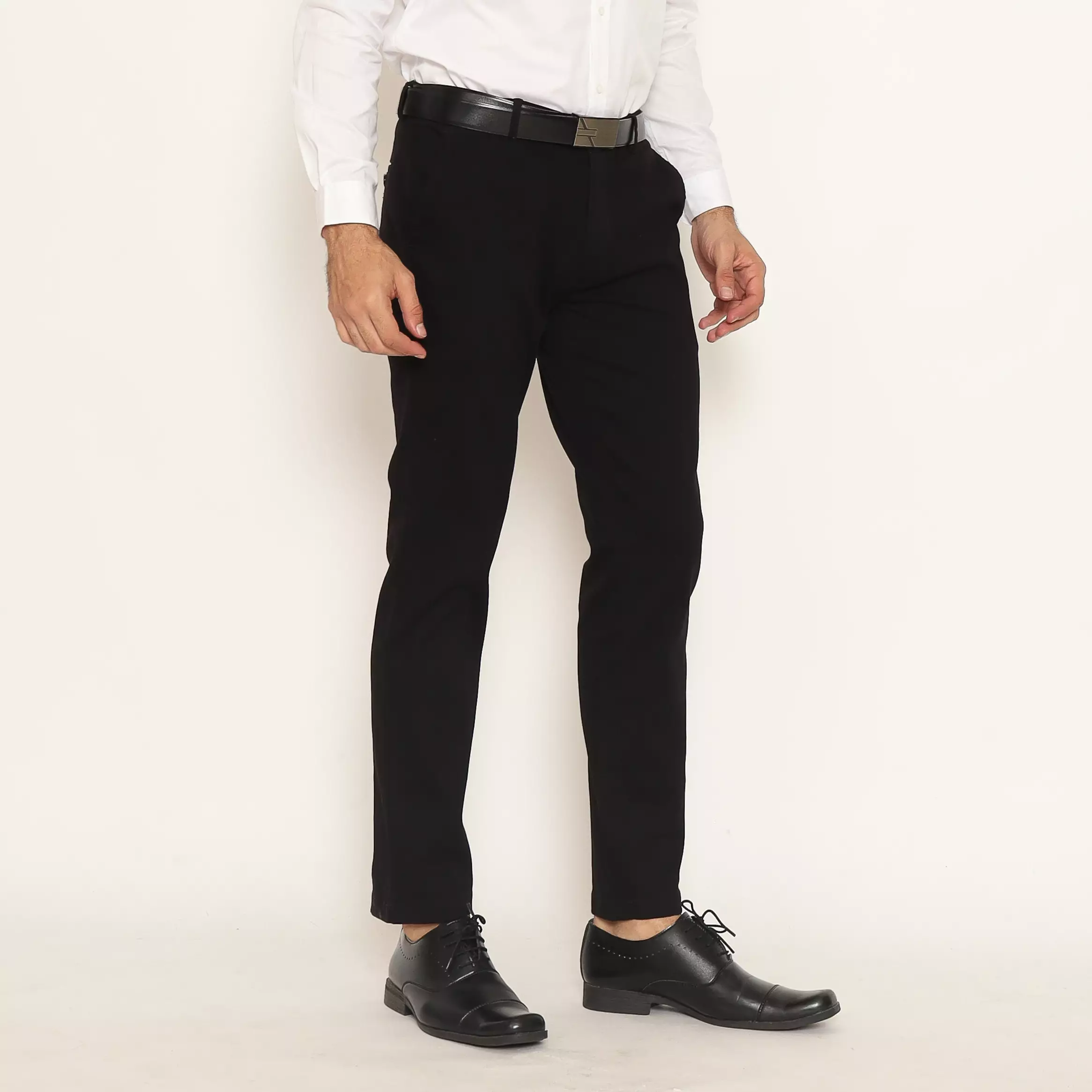 Schoeller Celana Chino Slim Fit Pria Warna Hitam | Katun Stretch Premium Polos