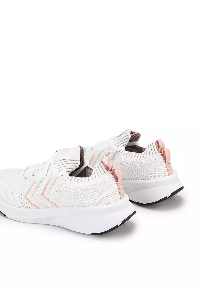 Hummel international discount new balance