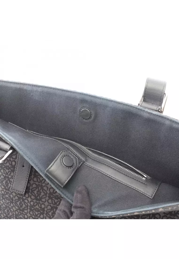 Pre-Loved LOEWE buckle horizontal Anagram Shoulder bag tote bag canvas leather black