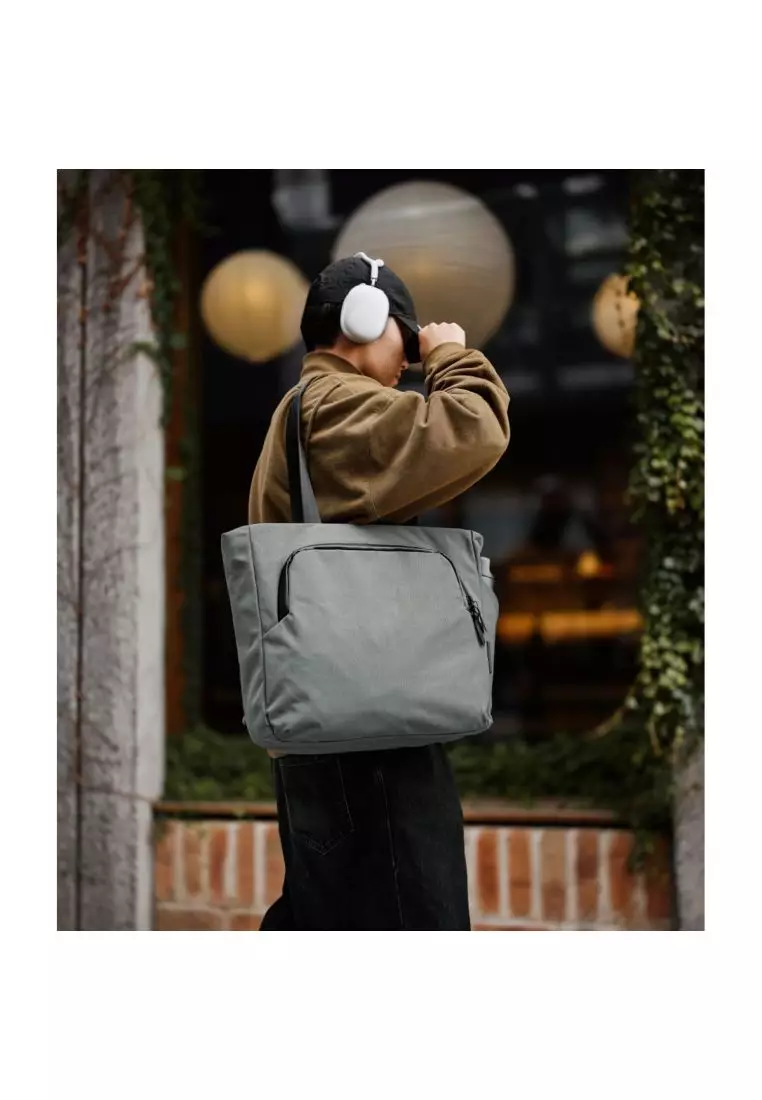 Buy Alpaka Alpaka Bravo Tote Axoflux 600D (Grey) 2025 Online ZALORA