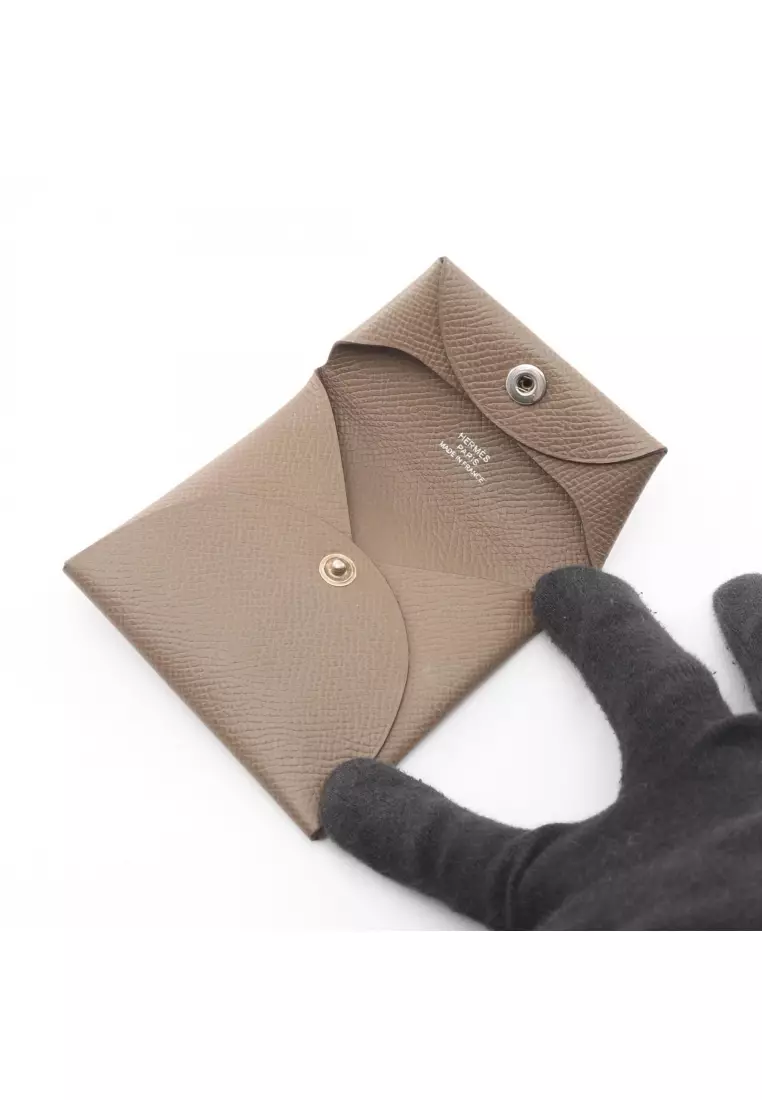Pre-Loved Hermès Bastia Etoupe coin purse Veau epsom Gray brown silver hardware U stamp