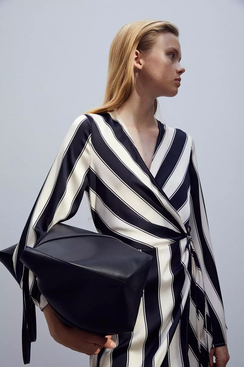 H&m striped wrap dress discount