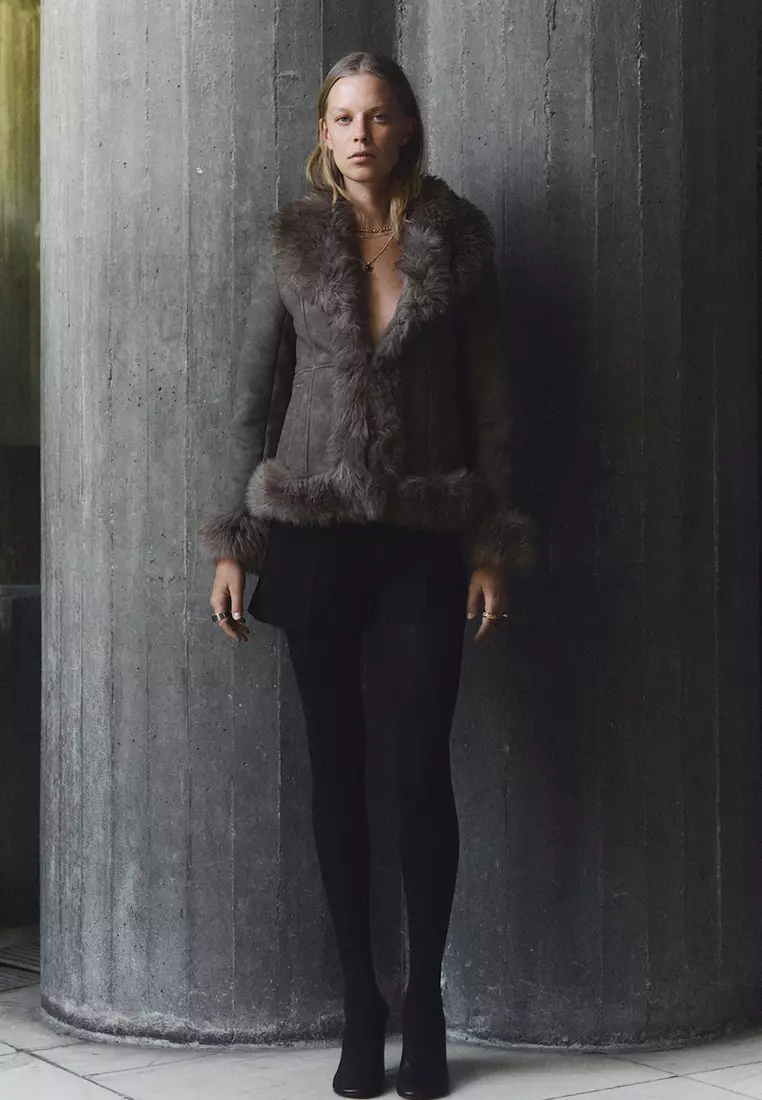 麂皮及皮草外套