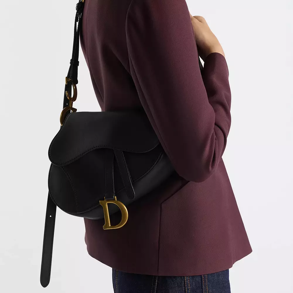 Medium Soft Saddle Bag with Strap Smooth Calfskin Black Vintage