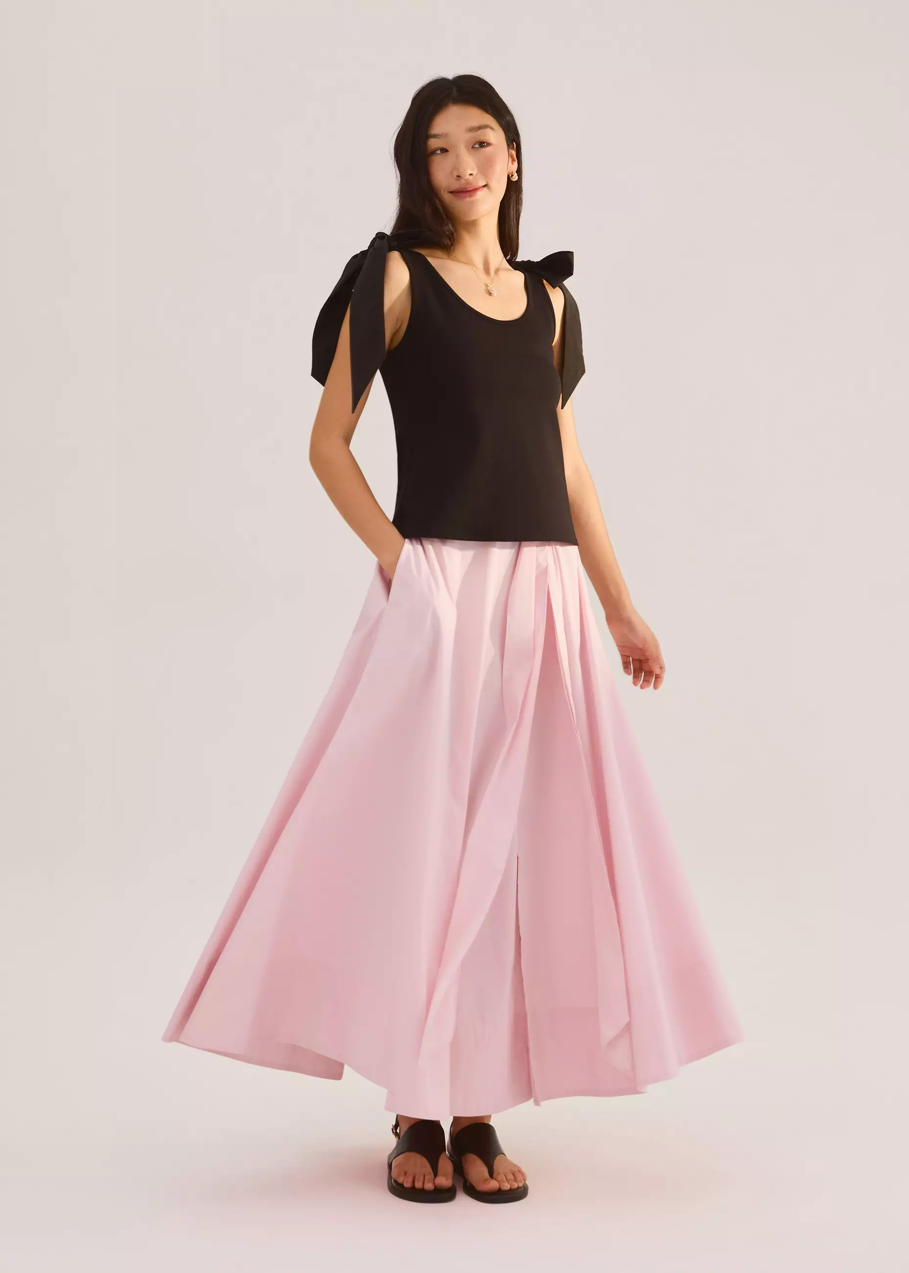 Atasan Wanita - Ribbon Tie Scoop Neck Fitted Top