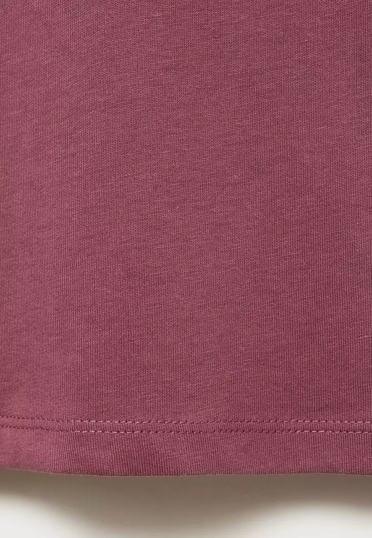 T-Shirt With Embroidered Contrasting Collar