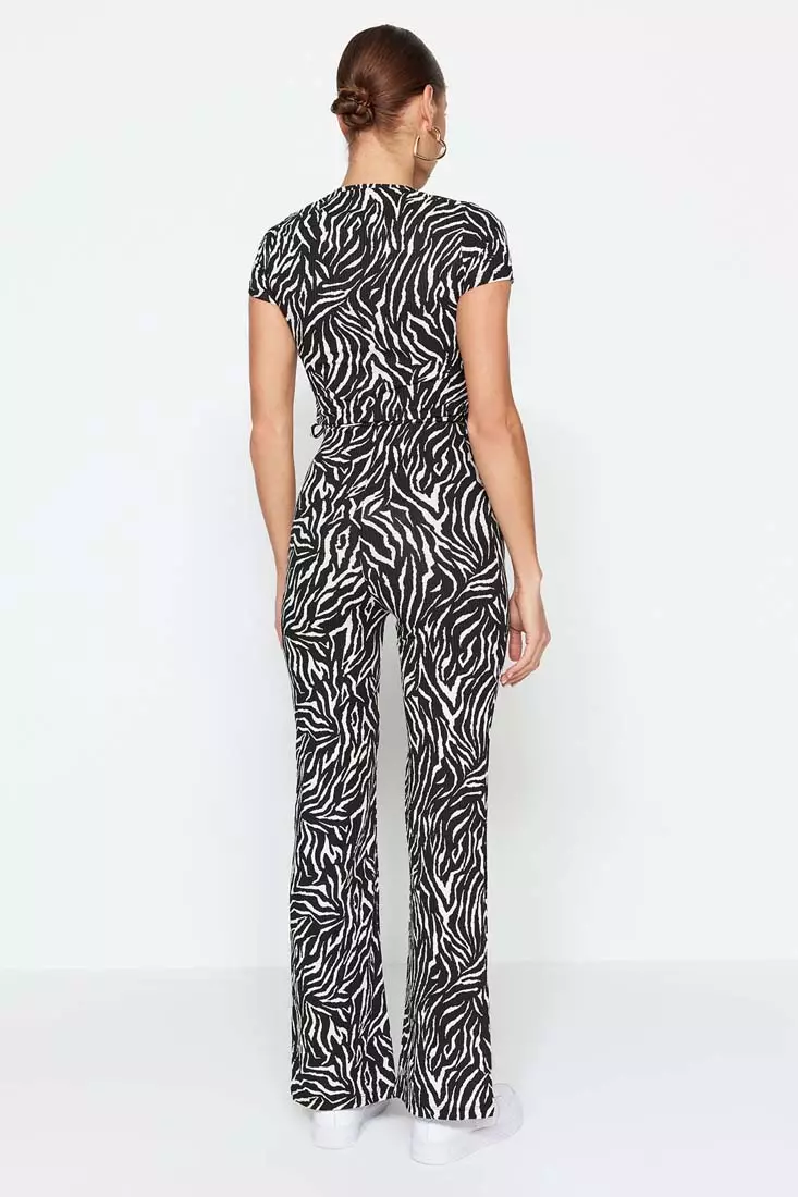 Zebra Print Slit Detailed High Waist Straight Knitted Pants