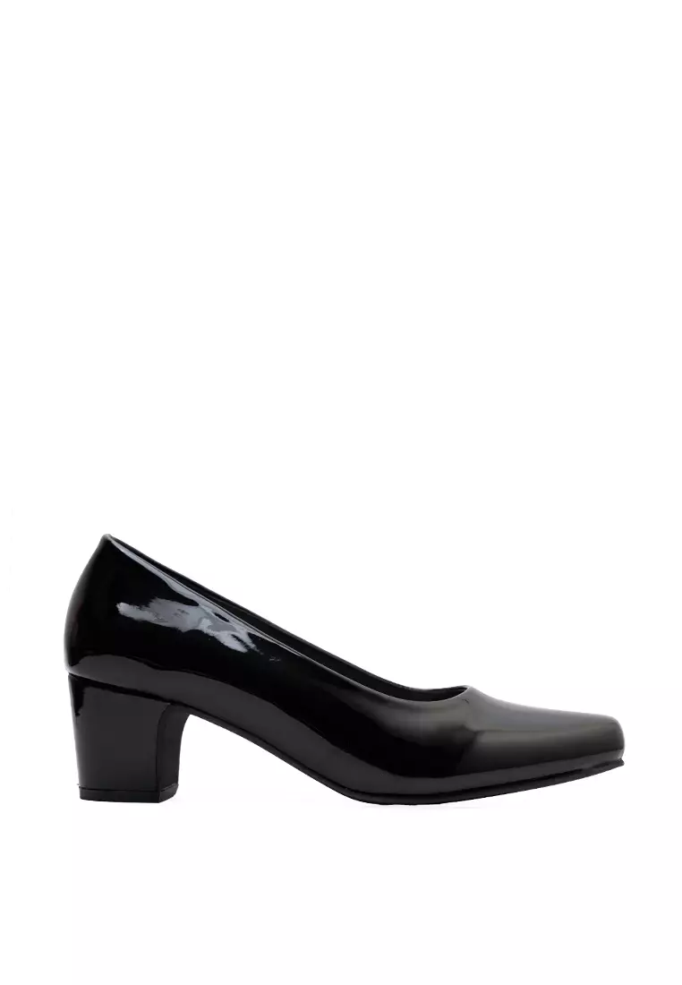 Discount on Zanea Shoes  shoes - SKU: Flynn Pumps